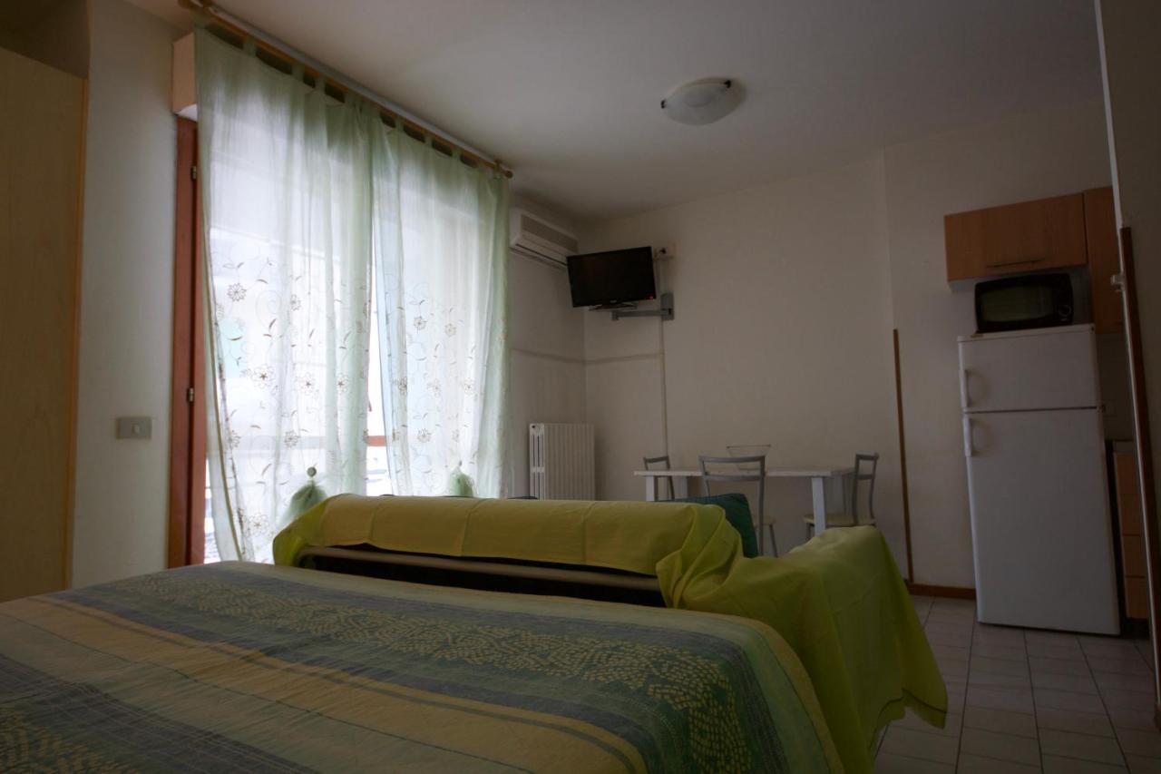 Residence Parmigianino Parme Extérieur photo