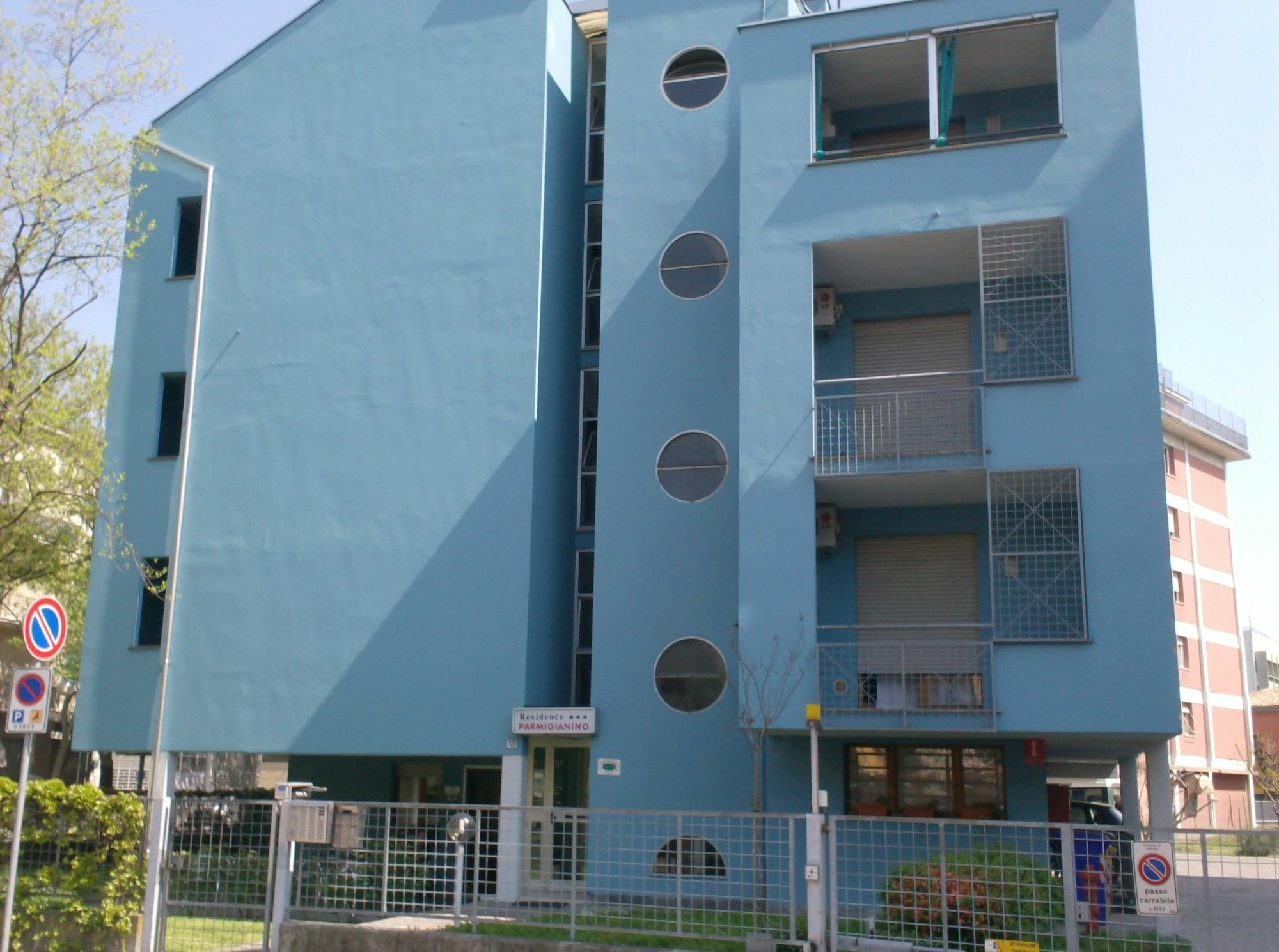 Residence Parmigianino Parme Extérieur photo